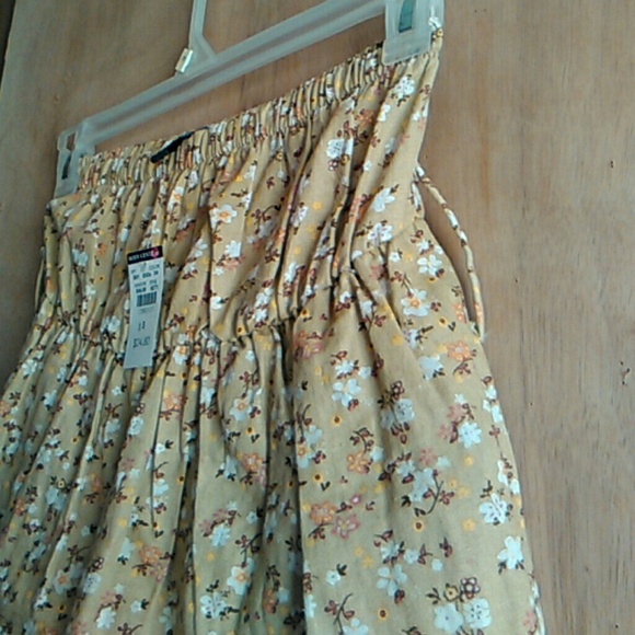 Poetry layer skirt#belt loops - Picture 2 of 5